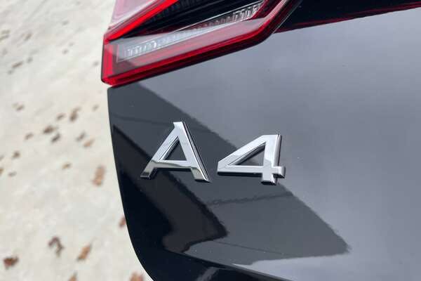 2018 Audi A4 S line B9